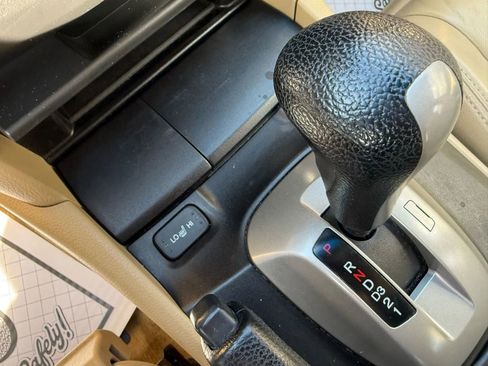 Used 2010 Honda Accord EX-L image 22