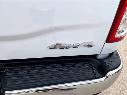 Used 2024 RAM 2500 Big Horn w/ Off Road Package AWD/4WD image 9