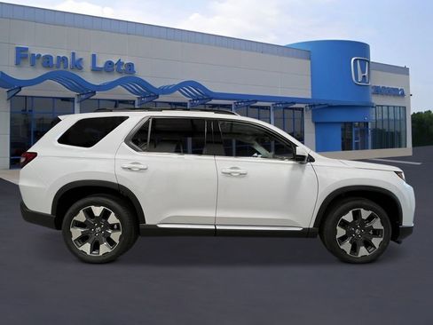 New 2026 Honda Pilot Elite image 8