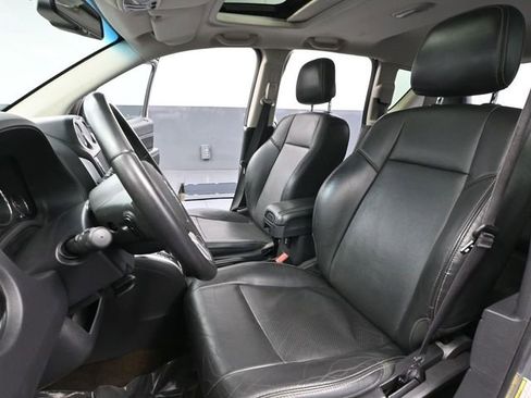 Used 2016 Jeep Compass High Altitude image 22