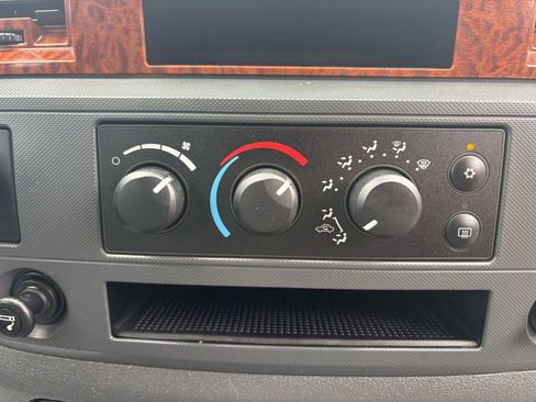 Used 2006 Dodge Ram 1500 Truck SLT AWD/4WD image 28