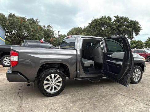 Used 2017 Toyota Tundra Limited w/ Limited Premium Package AWD/4WD image 37