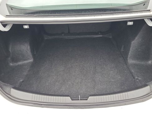 Used 2024 Chevrolet Malibu LT image 20