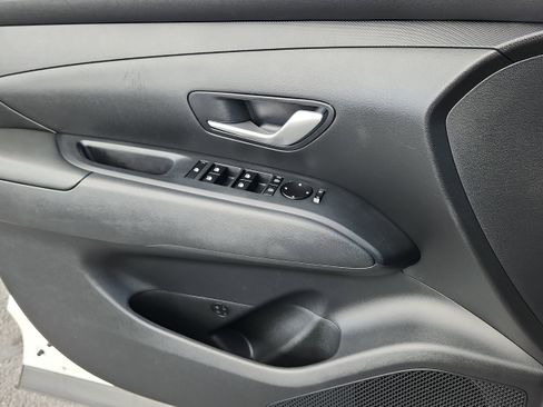 Used 2025 Hyundai Tucson SEL AWD/4WD image 8