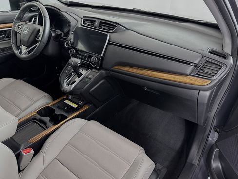 Used 2020 Honda CR-V Touring image 29