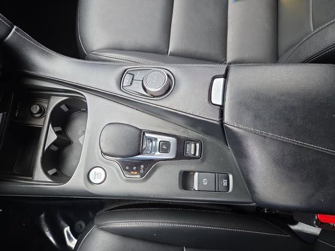 Used 2021 INFINITI QX50 Pure AWD/4WD image 32