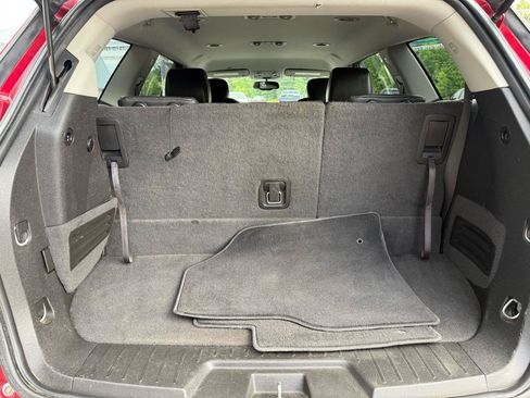 Used 2014 Buick Enclave Leather AWD/4WD image 15