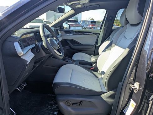 New 2026 Volkswagen Tiguan SE R-Line image 21