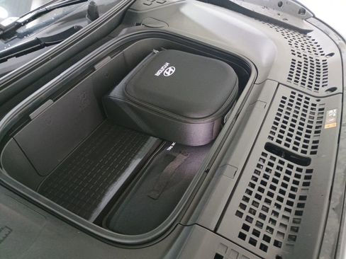 New 2026 Hyundai Ioniq 9 SE image 10