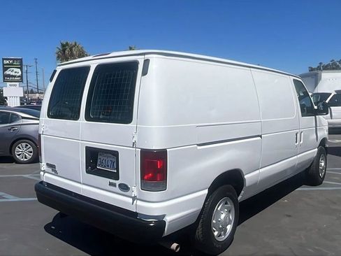 Used 2013 Ford E-150 and Econoline 150 image 4