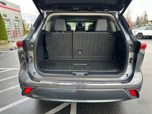 Certified 2020 Toyota Highlander Limited image 27