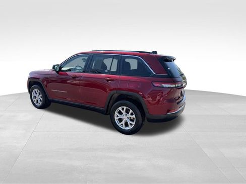Used 2023 Jeep Grand Cherokee Limited AWD/4WD image 8