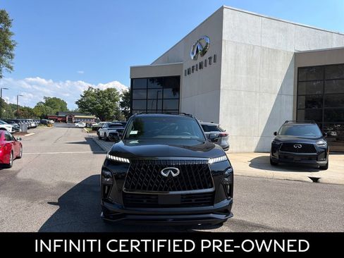 Certified 2026 INFINITI QX80 4WD image 3