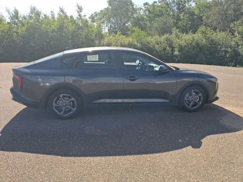 Used 2025 Kia K4 FWD image 9