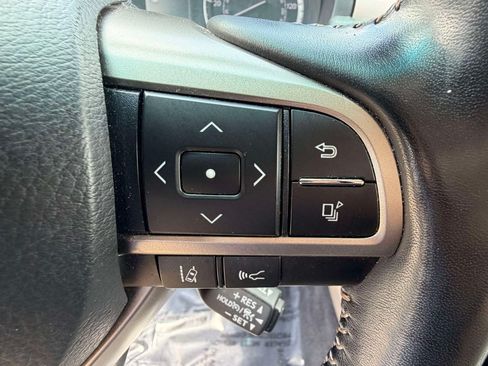 Used 2021 Lexus GX 460 Premium w/ Premium Package AWD/4WD image 13