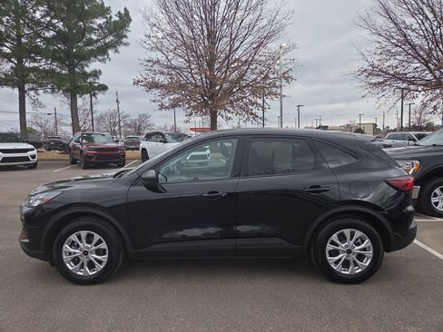 Used 2025 Ford Escape Active FWD image 2