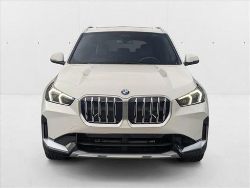 Used 2025 BMW X1 xDrive28i w/ Convenience Package image 6