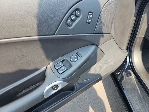 Used 2006 Chevrolet Corvette Convertible w/ Preferred Equipment Group image 15