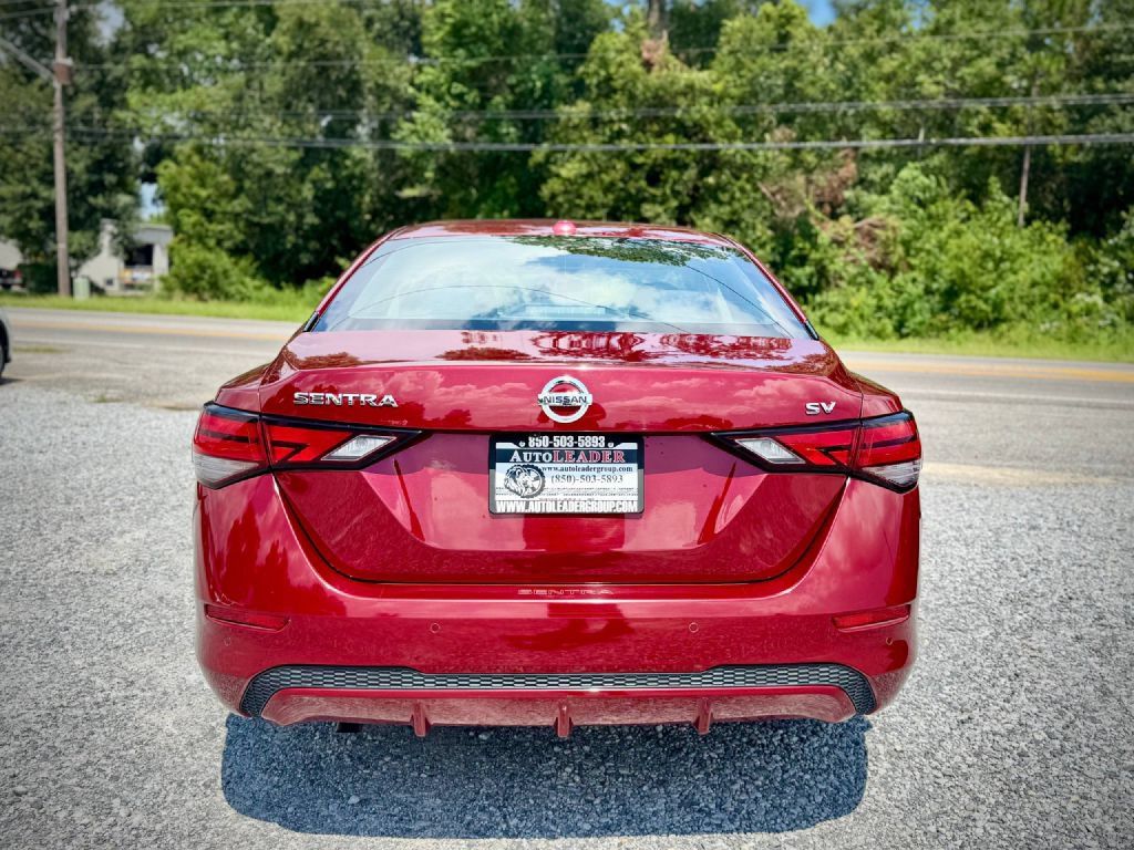 Used 2021 Nissan Sentra SV FWD image 3