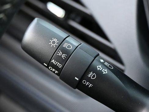 New 2026 Subaru Forester Premium image 32