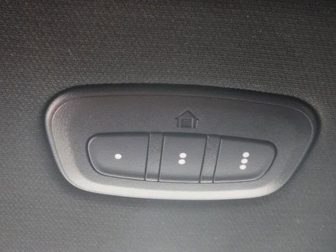 Used 2026 RAM 1500 Laramie image 39