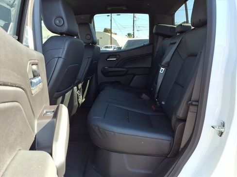 Used 2026 GMC Canyon Elevation w/ Convenience Package image 8