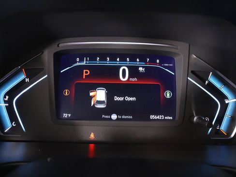 Used 2024 Honda Odyssey Touring image 4