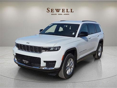 New 2025 Jeep Grand Cherokee L Laredo w/ MOPAR Finishing Package image 1