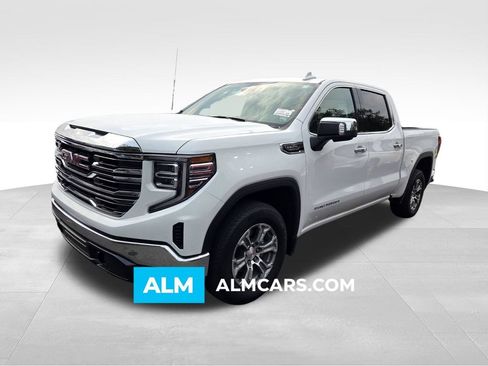 Used 2025 GMC Sierra 1500 SLT RWD image 1