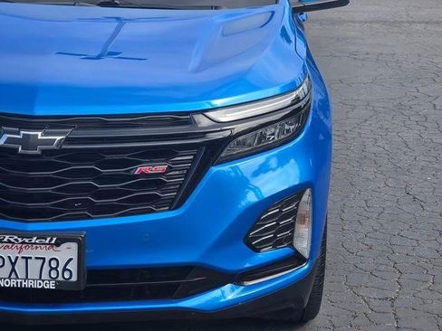 Certified 2024 Chevrolet Equinox RS FWD image 3