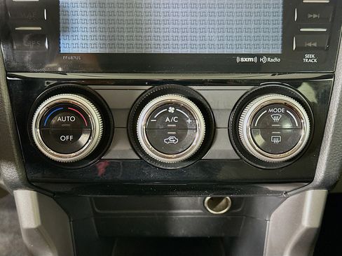 Used 2016 Subaru Forester 2.5i Limited w/ Popular Package #1 image 23