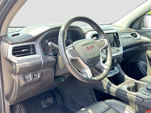 Used 2021 GMC Acadia SLT FWD image 9