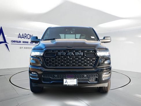 New 2026 RAM 1500 Express AWD/4WD image 4