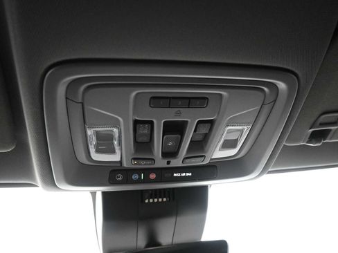 New 2026 GMC Sierra 2500 Denali w/ Denali Reserve Package image 23