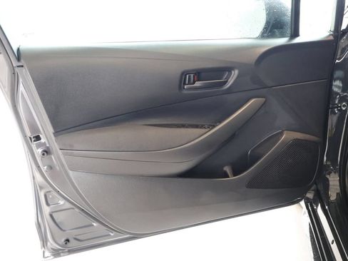 Used 2024 Toyota Corolla LE FWD image 10