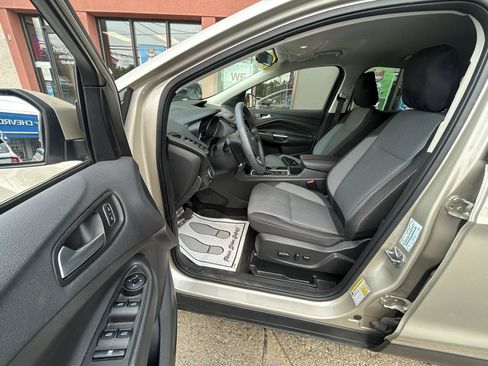 Used 2018 Ford Escape SE AWD/4WD image 10