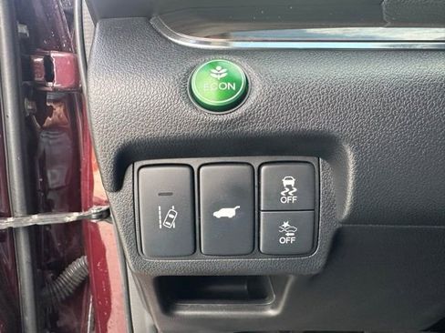 Used 2016 Honda CR-V Touring image 25