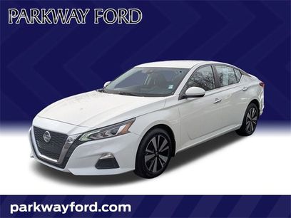 Used 2021 Nissan Altima 2.5 SV