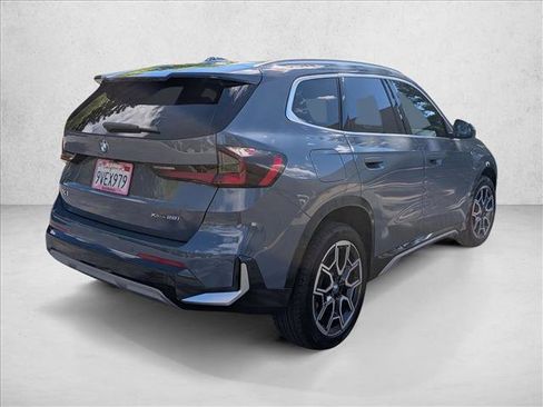 Used 2025 BMW X1 xDrive28i w/ Convenience Package AWD/4WD image 5