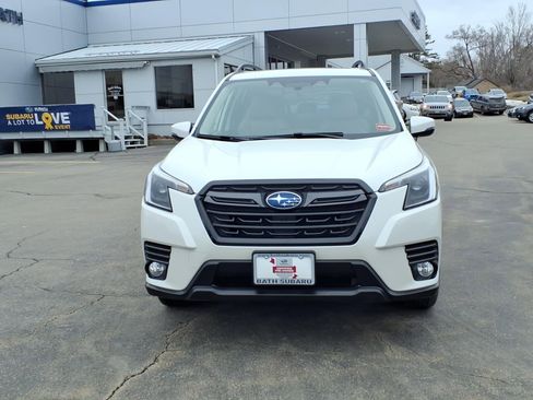Certified 2023 Subaru Forester Limited image 2