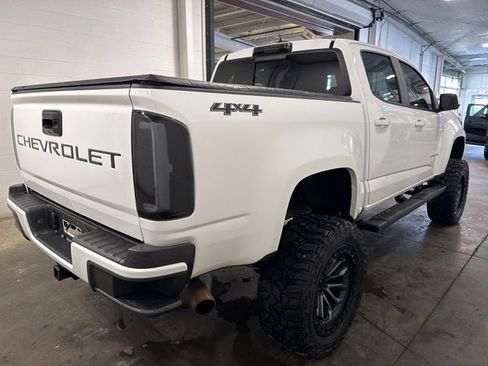 Used 2021 Chevrolet Colorado LT w/ LT Convenience Package image 4