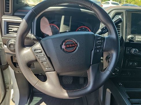 Used 2024 Nissan Titan PRO-4X w/ Pro-4x Convenience Package AWD/4WD image 24