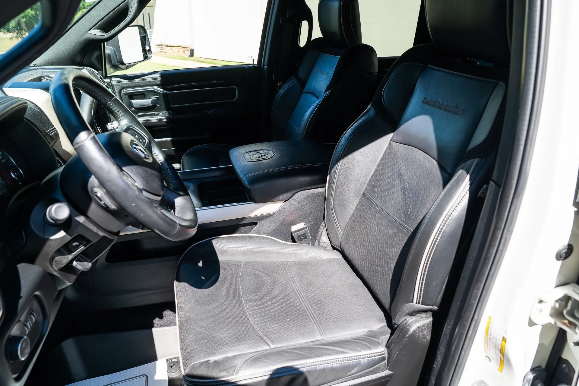 Used 2019 RAM 2500 Laramie w/ Night Edition AWD/4WD image 19