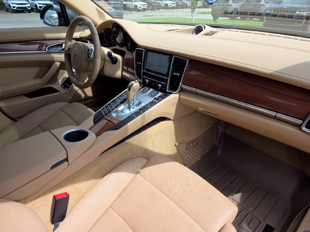Used 2014 Porsche Panamera 4 AWD/4WD image 14