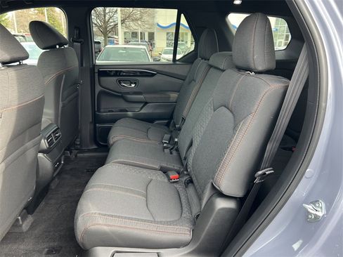 New 2025 Honda Pilot Sport image 5