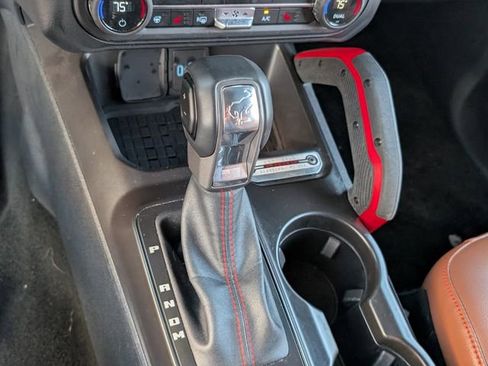 Certified 2024 Ford Bronco Heritage Edition image 19