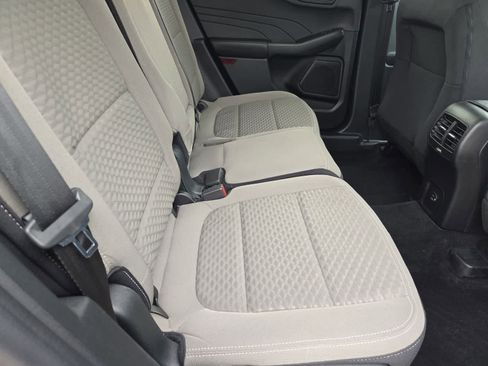 Used 2022 Ford Escape SE w/ Convenience Package image 18