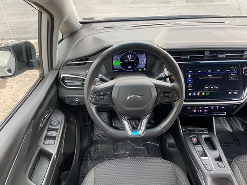 Used 2023 Chevrolet Bolt LT w/ Driver Confidence Package image 8