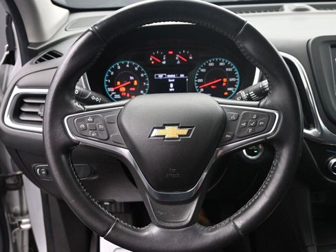 Used 2018 Chevrolet Equinox LT image 22