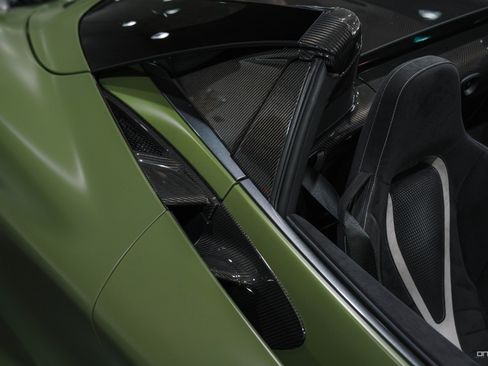 Used 2022 McLaren 765LT image 36